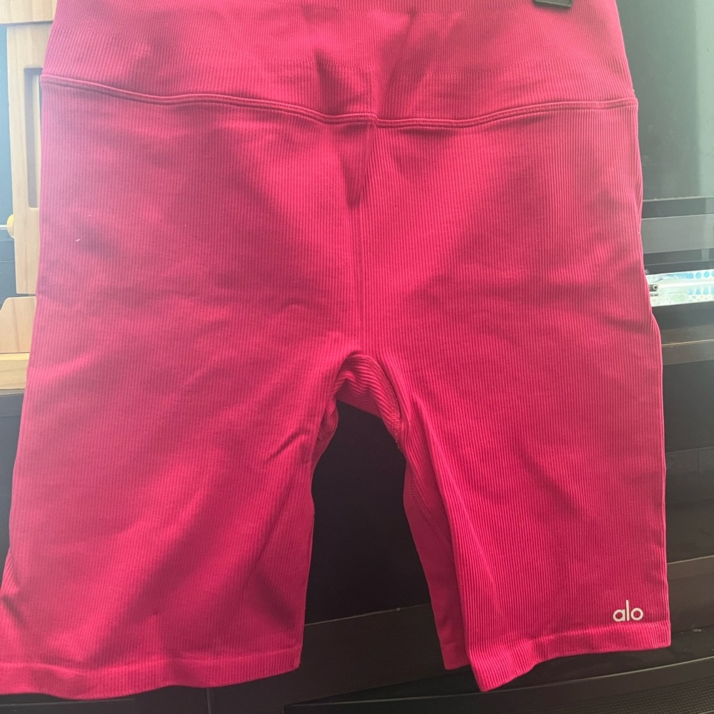 Alo seamless ribbed shorts